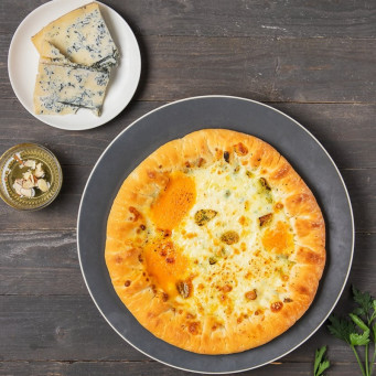 Korea OTTOGI Garlic Gorgonzola Cheese Crust Pizza 460g