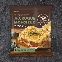 Korean OurHome Croque Monsieur (Toast with Ham & Cheese) 140g
