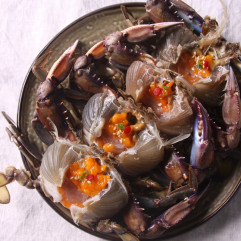 Korean Soy Sauce Marinated Crab 4-5pcs. ~1.7kg