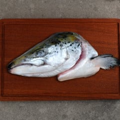 Norwegian Salmon Fish Head (Half) ~300g